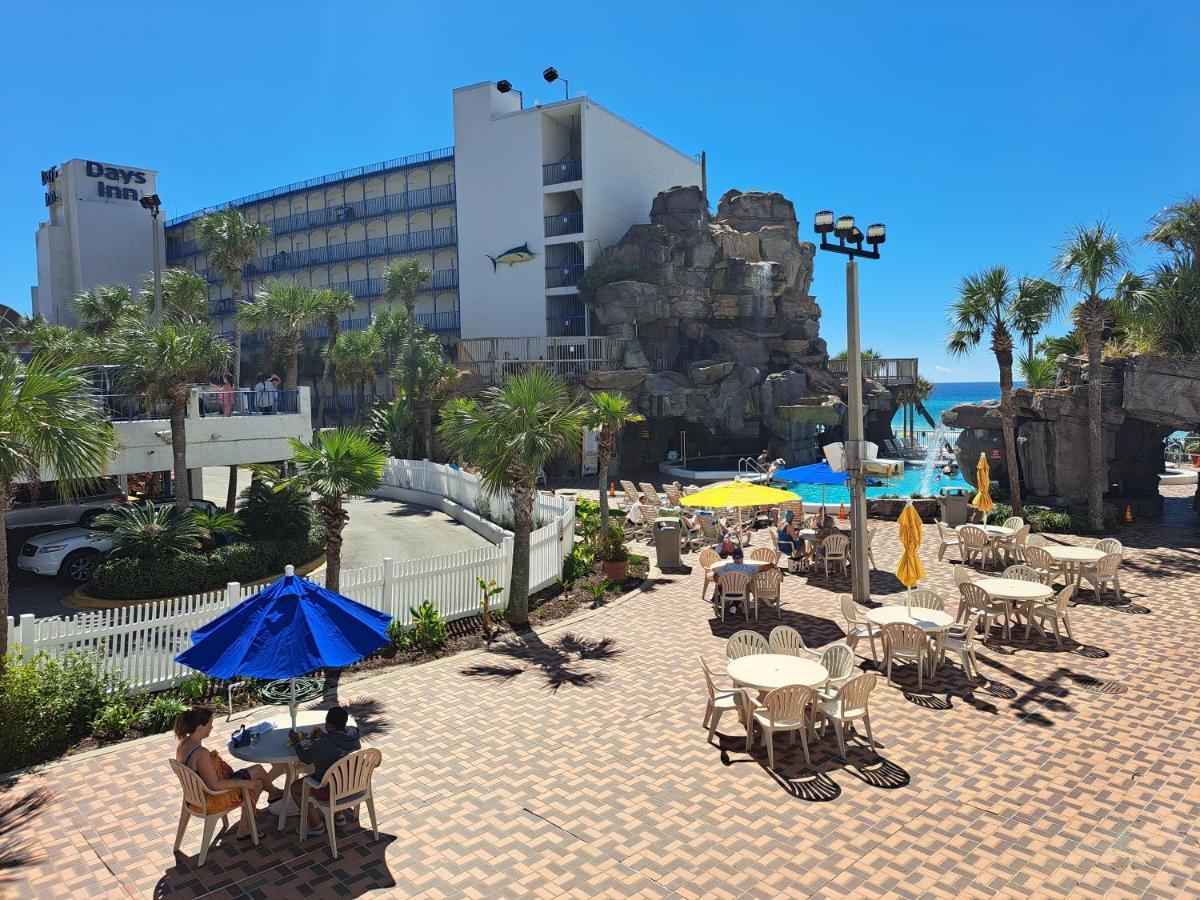 Days Inn By Wyndham Panama City Beach/Ocean Front Eksteriør billede