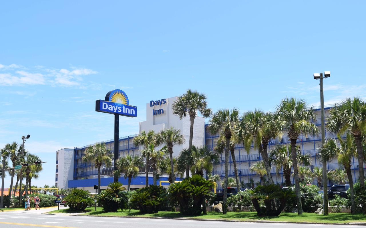 Days Inn By Wyndham Panama City Beach/Ocean Front Eksteriør billede