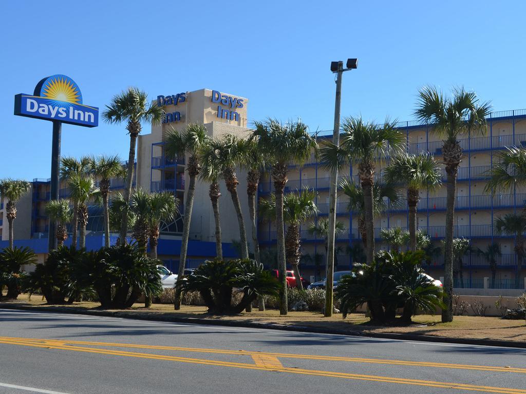 Days Inn By Wyndham Panama City Beach/Ocean Front Eksteriør billede